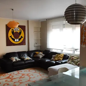 Apartamento Pisazo Reformado En El Centro Con Garaje Privado, Santander