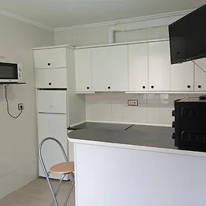 Apartamento Acogedor Estudio Cerca De Santander Y Próximo Al Aeropuerto, Maliaño